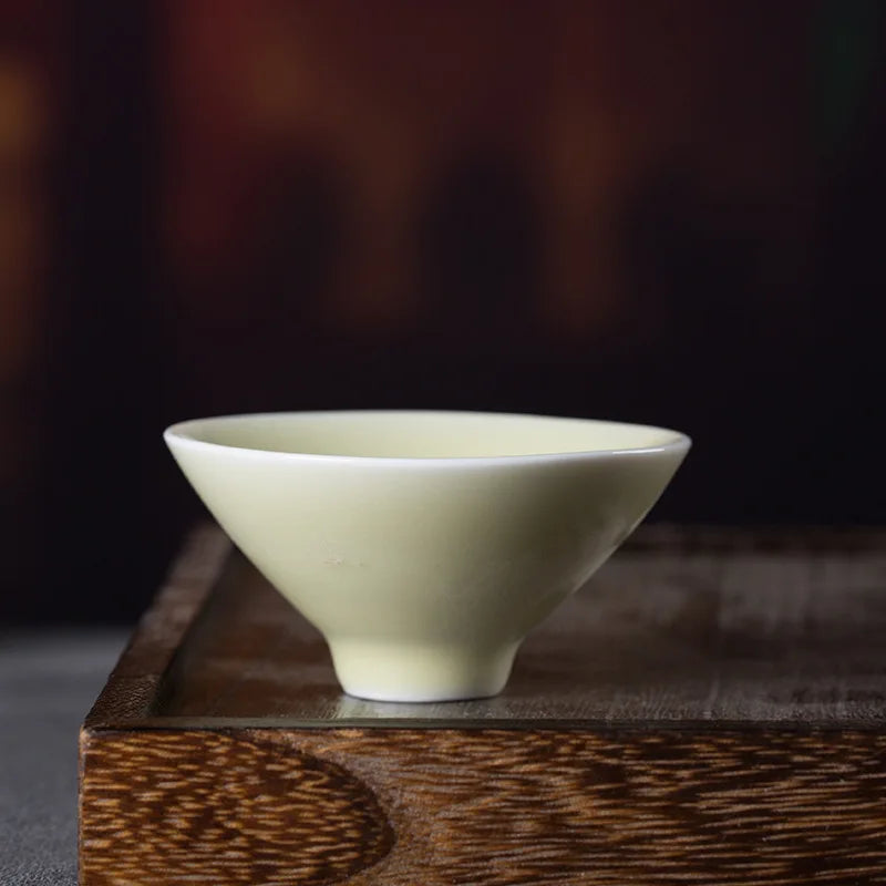 Willow celadon tea cup pair in Style 09