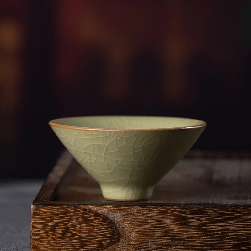 Willow celadon tea cup pair in Style 06