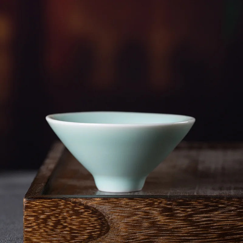 Willow celadon tea cup pair in Style 08