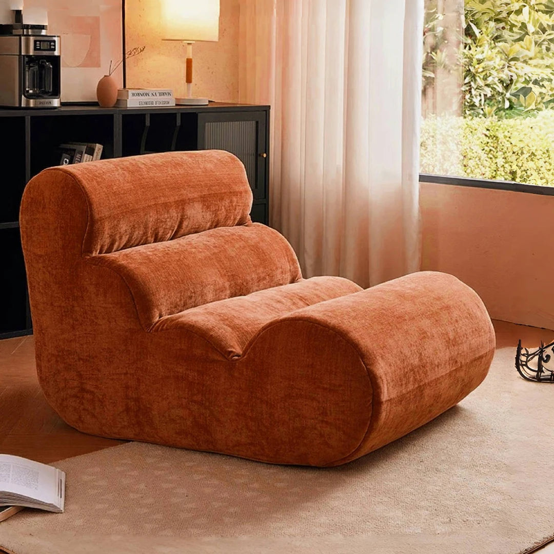 Drift curved floor lounge in orange