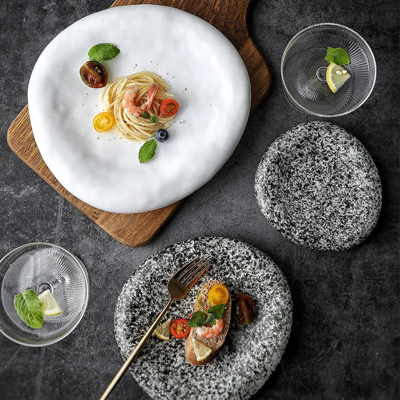 Cairn stone-pattern porcelain plate