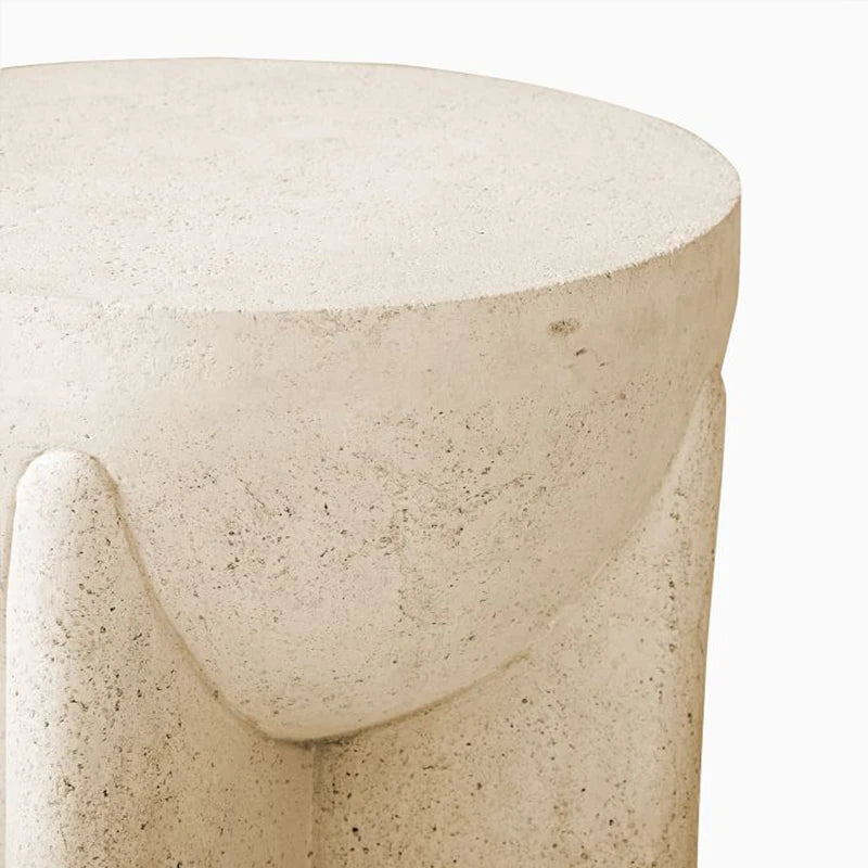 Halo round coffee table