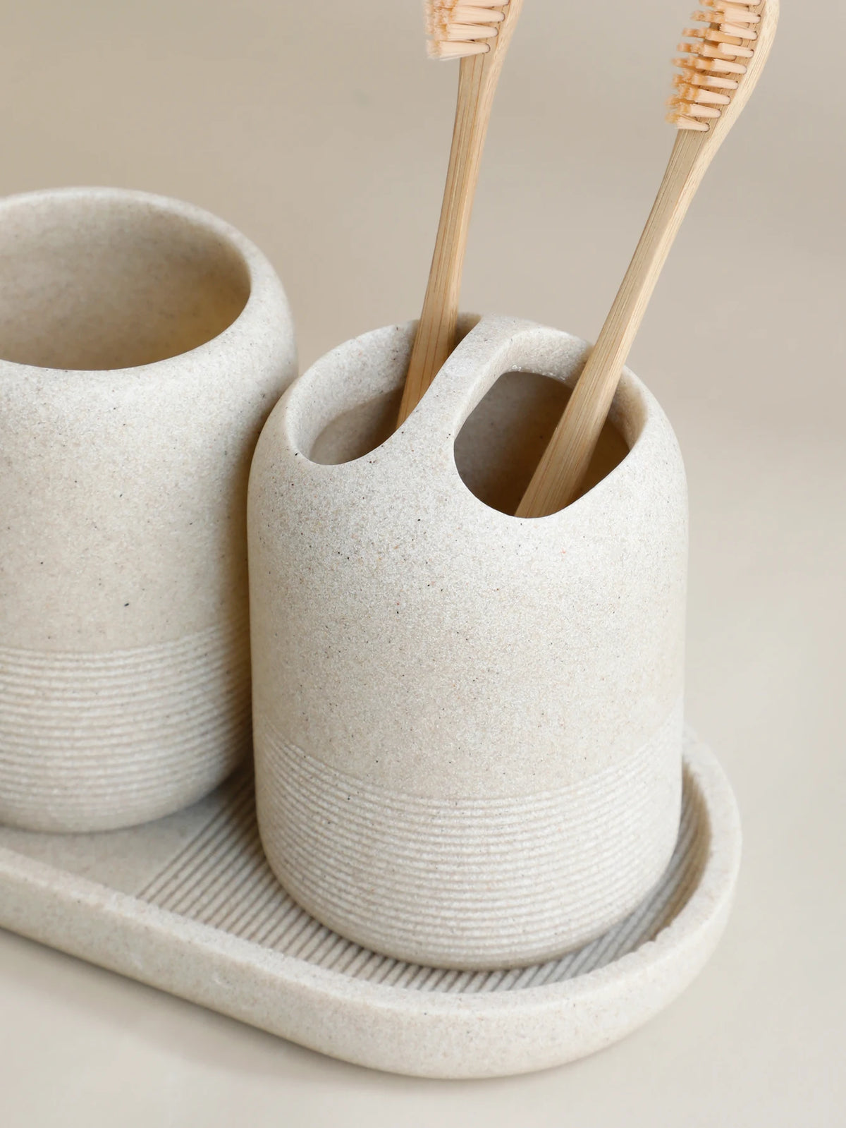 Cove 5-piece bathroom set