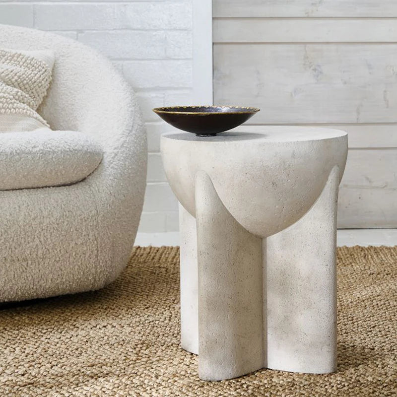 Halo round coffee table