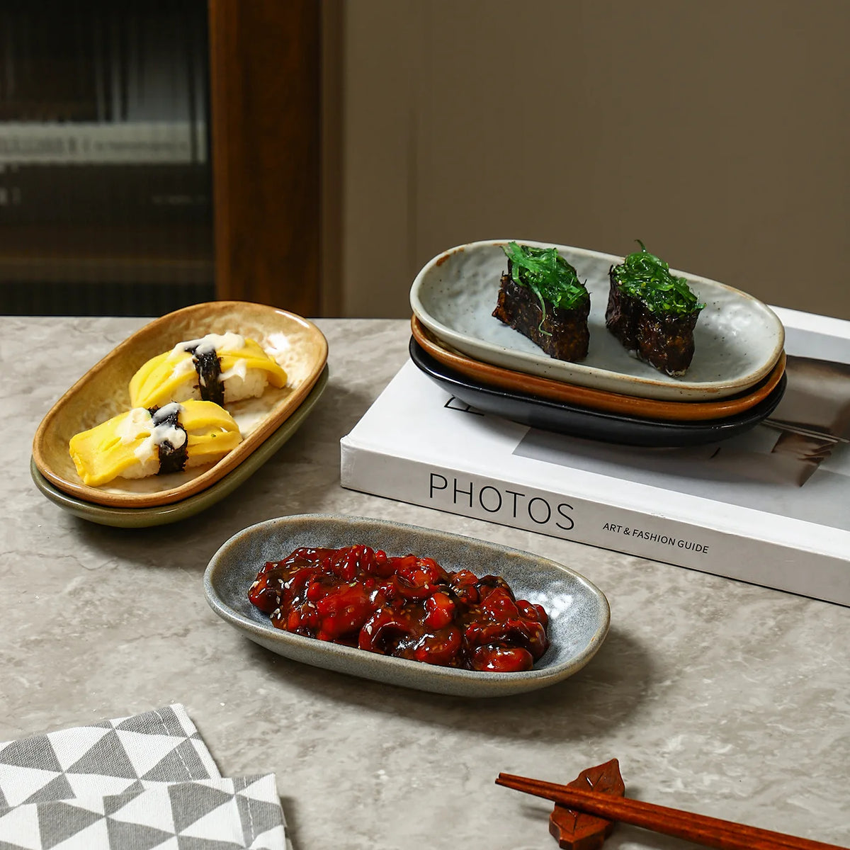 Fleck spotted oval ceramic plate